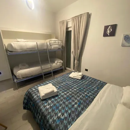 Alto Salento - Pool And Sun Bed & Breakfast