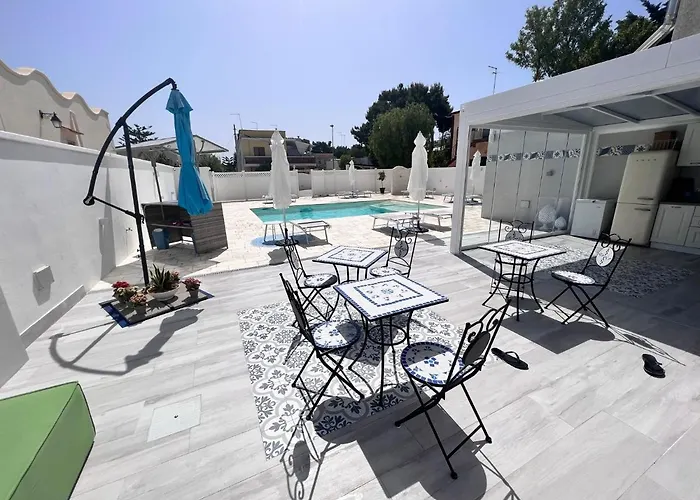 Bed & Breakfast Alto Salento - Pool And Sun 4*